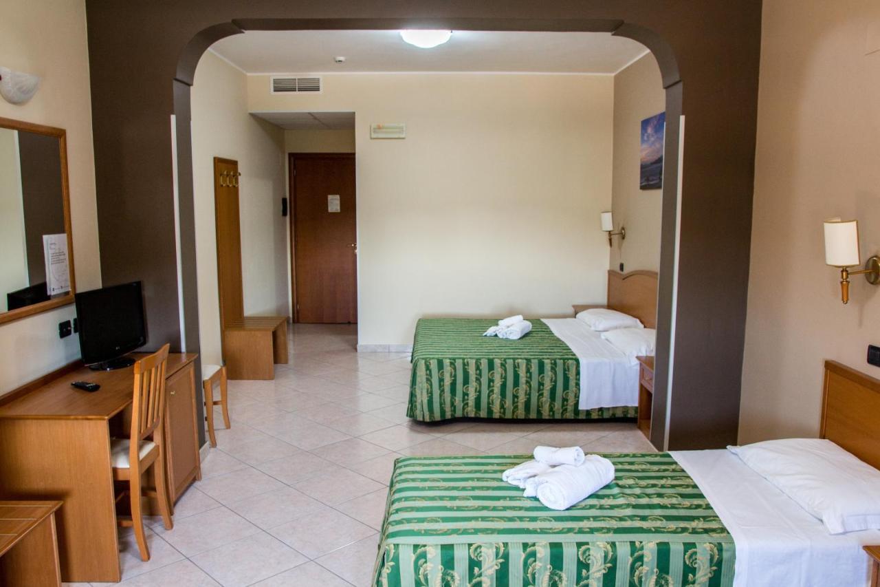 Hotel San Giorgio San Nicola Arcella Exterior foto
