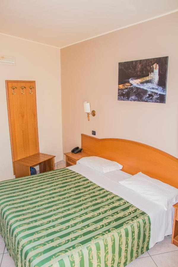 Hotel San Giorgio San Nicola Arcella Exterior foto