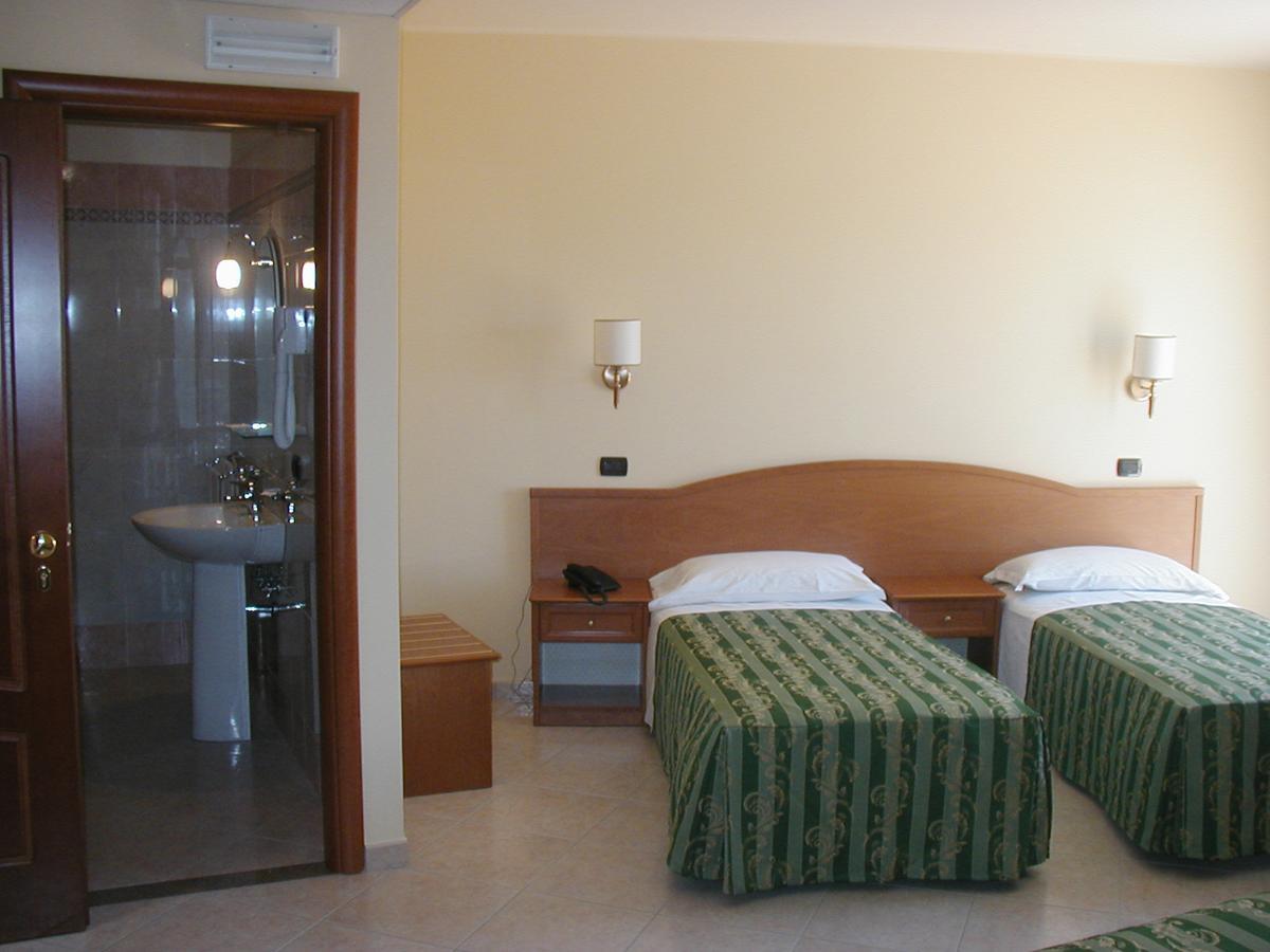 Hotel San Giorgio San Nicola Arcella Exterior foto